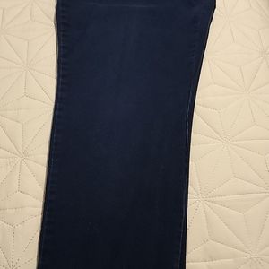 Gloria Vanderbilt jeans